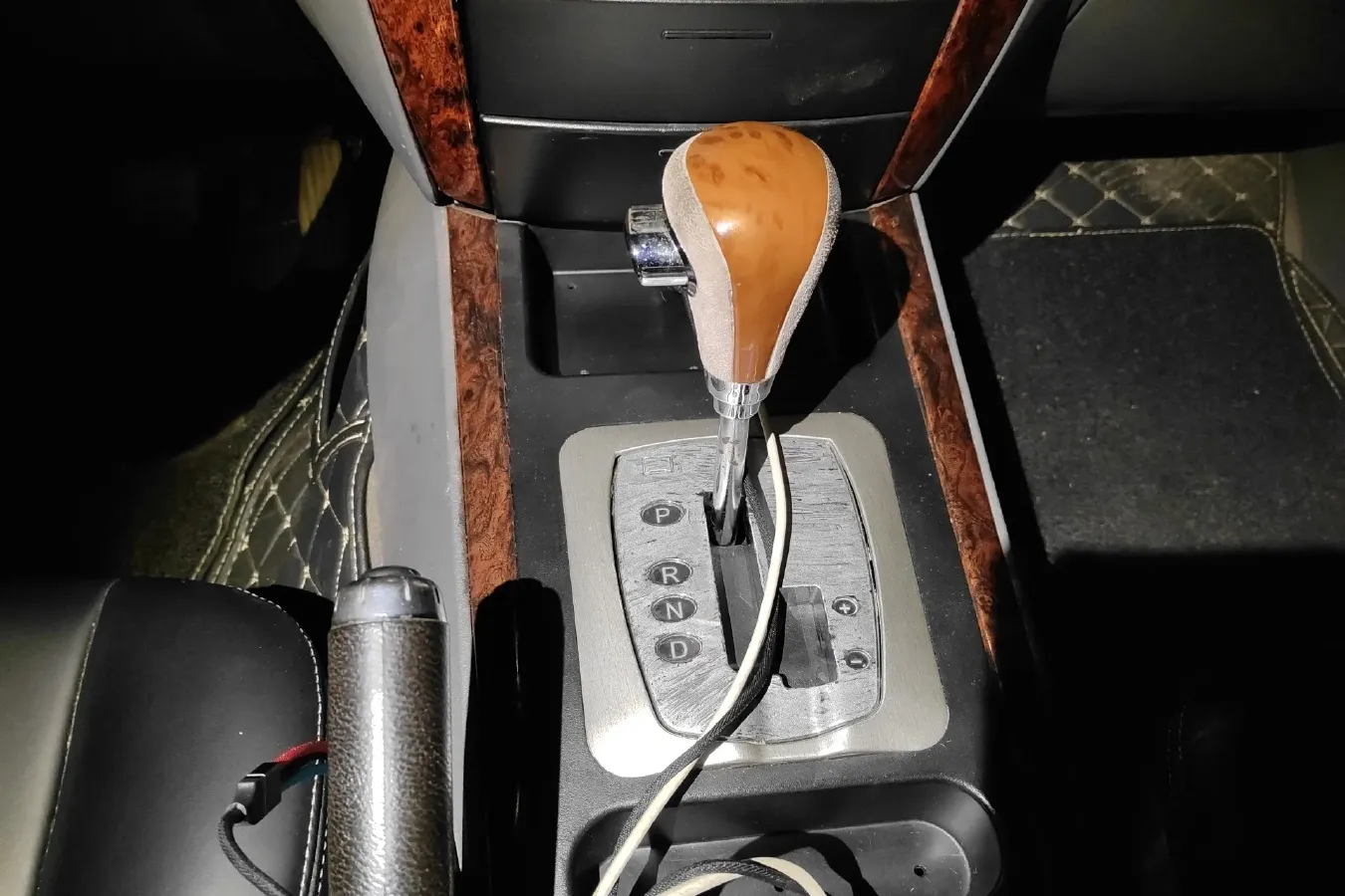 2009 HuangHai QiSheng F1 2.4L 126HP L4 5MT,autocango,china used car exporter,china ev exporter,chinese used car exporter,chinese used ev exporter