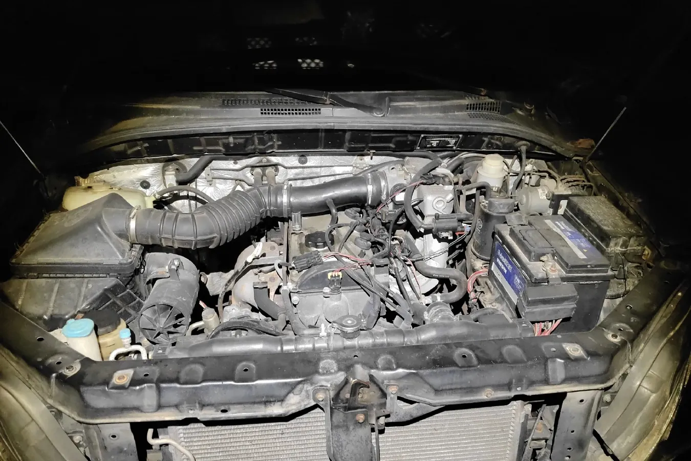 2009 HuangHai QiSheng F1 2.4L 126HP L4 5MT,autocango,china used car exporter,china ev exporter,chinese used car exporter,chinese used ev exporter