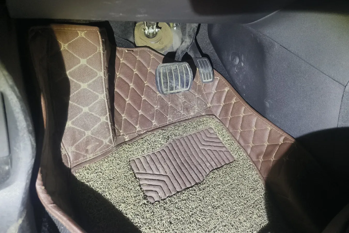 2015 Peugeot 308S 1.2T 136HP L3 6AT,autocango,china used car exporter,china ev exporter,chinese used car exporter,chinese used ev exporter