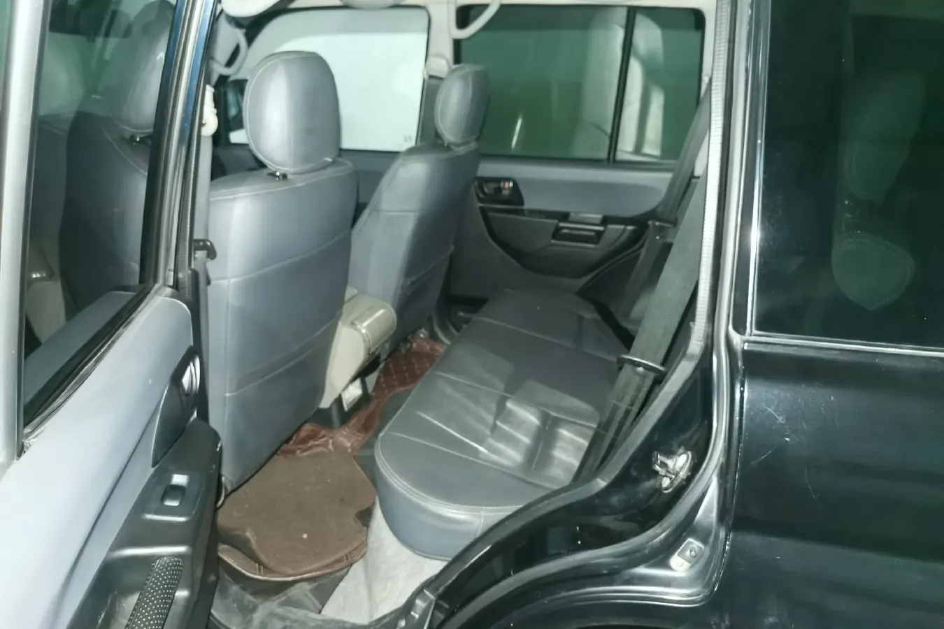 2009 Leopaard FeiTeng 2.0L 121HP L4 5MT,autocango,china used car exporter,china ev exporter,chinese used car exporter,chinese used ev exporter