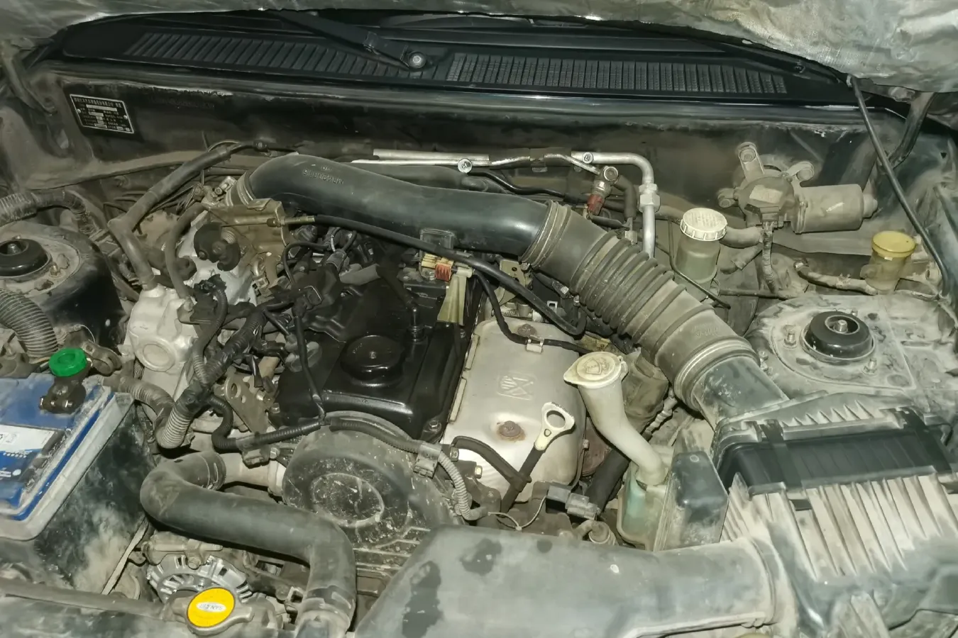 2009 Leopaard FeiTeng 2.0L 121HP L4 5MT,autocango,china used car exporter,china ev exporter,chinese used car exporter,chinese used ev exporter