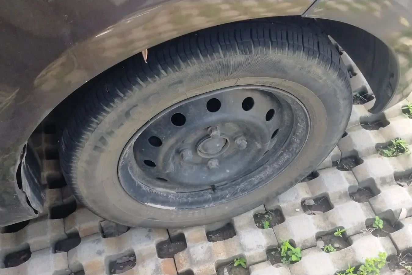 2014 DongFeng Fengon Fengon 330 1.5L 116HP L4 5MT,autocango,china used car exporter,china ev exporter,chinese used car exporter,chinese used ev exporter