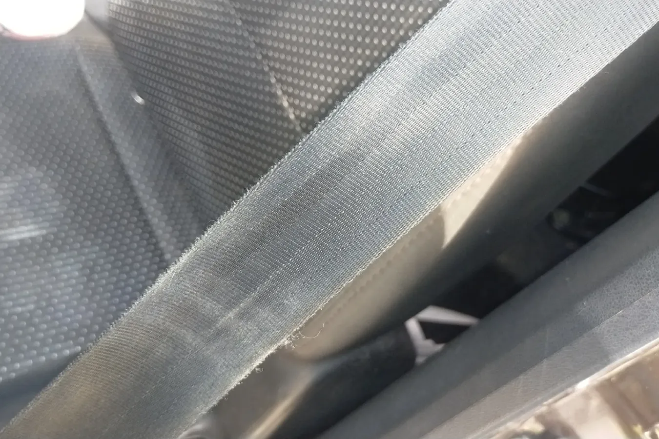 2014 DongFeng Fengon Fengon 330 1.5L 116HP L4 5MT,autocango,china used car exporter,china ev exporter,chinese used car exporter,chinese used ev exporter