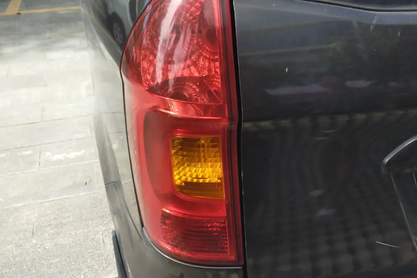 2014 DongFeng Fengon Fengon 330 1.5L 116HP L4 5MT,autocango,china used car exporter,china ev exporter,chinese used car exporter,chinese used ev exporter