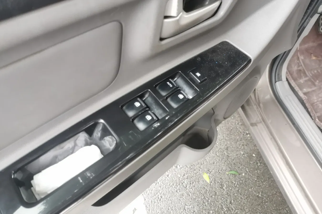 2014 BAIC WeiWang M20 1.5L 102HP L4 5MT,autocango,china used car exporter,china ev exporter,chinese used car exporter,chinese used ev exporter