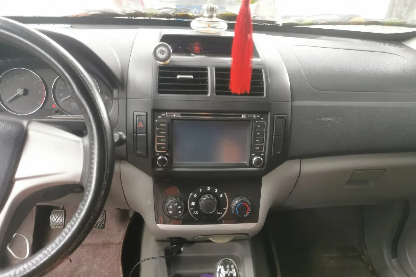 2014 BAIC WeiWang M20 1.5L 102HP L4 5MT,autocango,china used car exporter,china ev exporter,chinese used car exporter,chinese used ev exporter