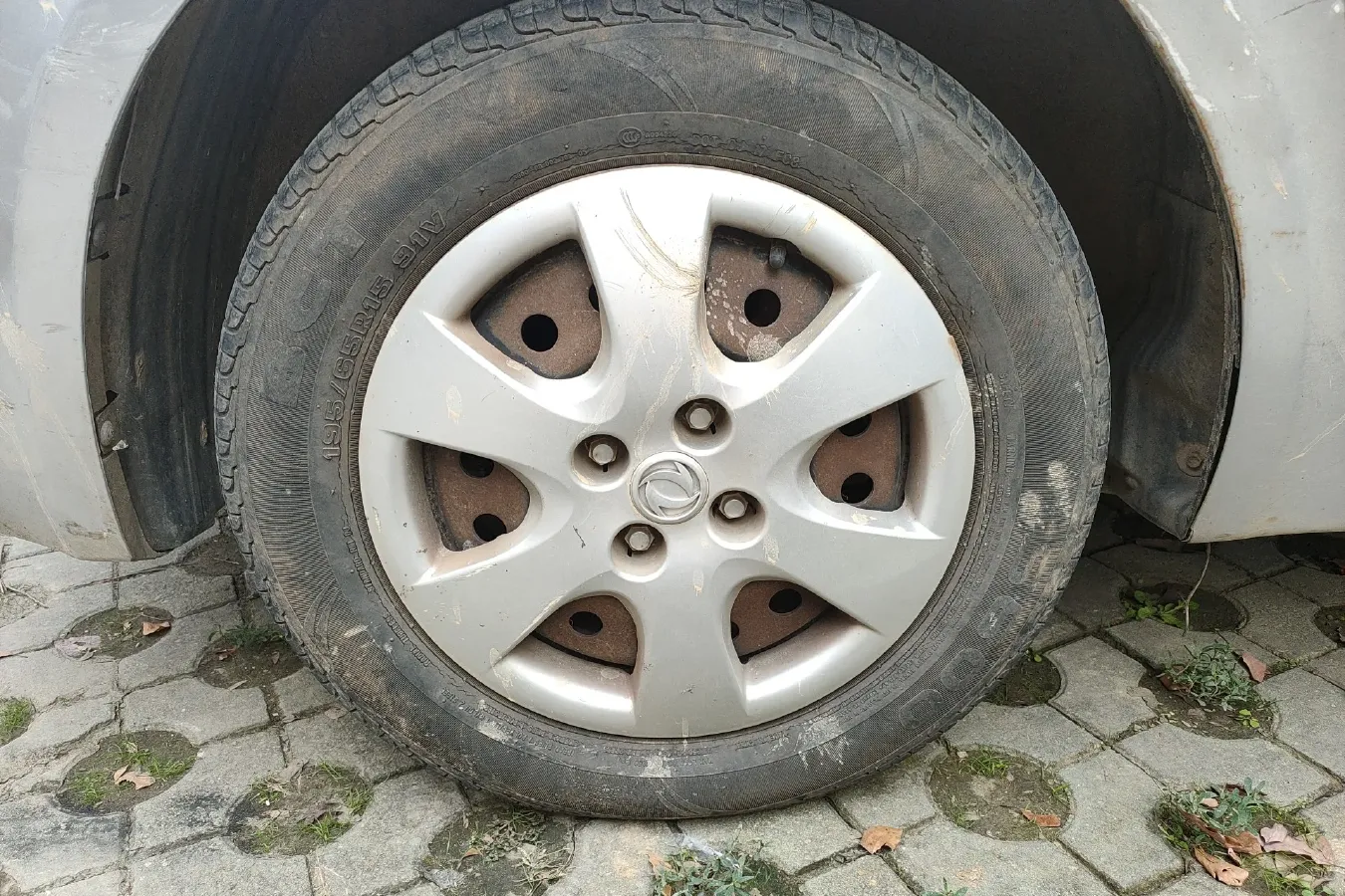 2011 DongFeng Forthing Joyear 1.5L 120HP L4 5MT,autocango,china used car exporter,china ev exporter,chinese used car exporter,chinese used ev exporter