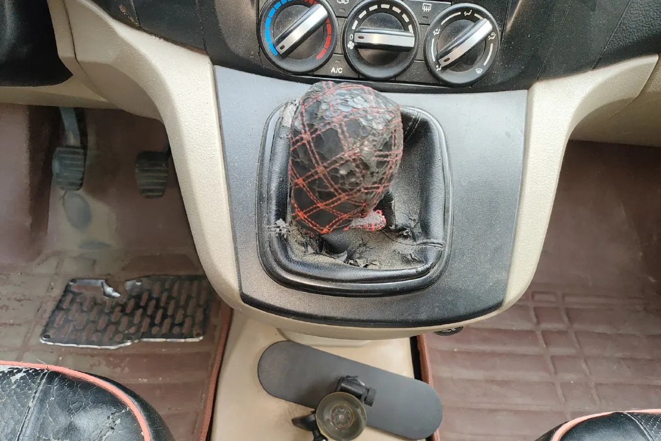 2011 DongFeng Forthing Joyear 1.5L 120HP L4 5MT,autocango,china used car exporter,china ev exporter,chinese used car exporter,chinese used ev exporter