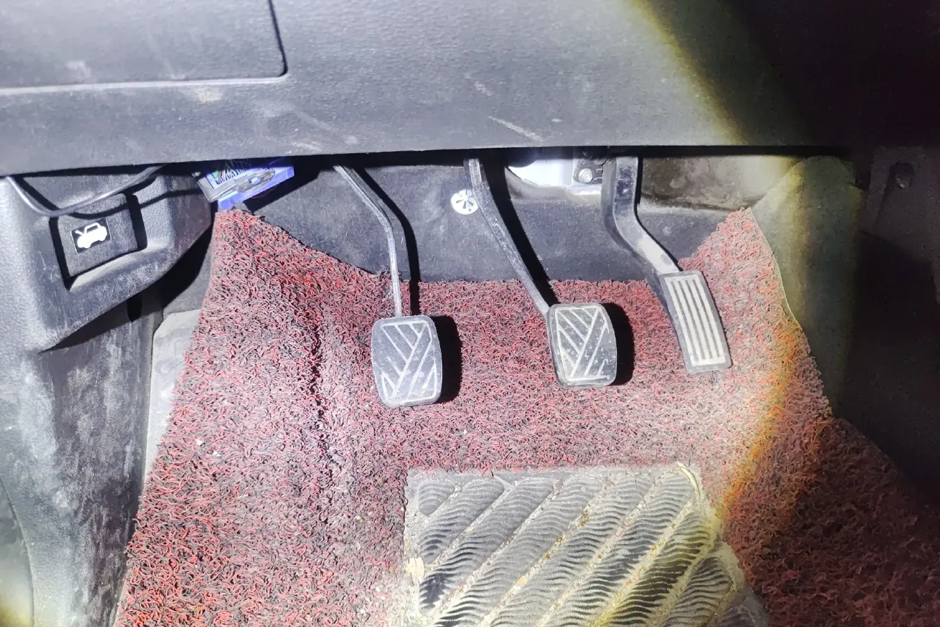 2014 BAIC Hyosow S3 1.5L 113HP L4 5MT,autocango,china used car exporter,china ev exporter,chinese used car exporter,chinese used ev exporter