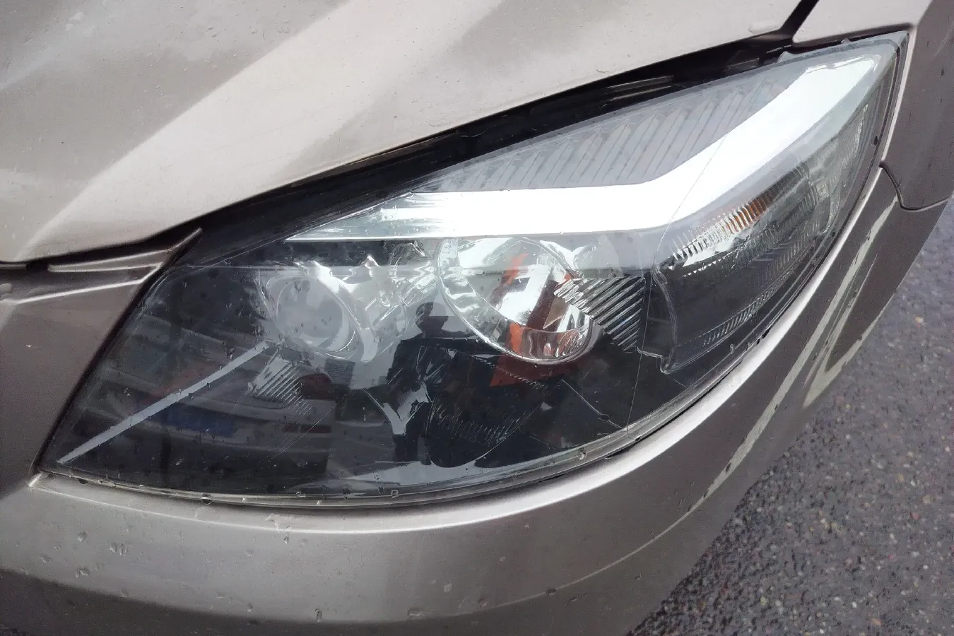 2011 HaiMa Family 1.6L 120HP L4 5MT,autocango,china used car exporter,china ev exporter,chinese used car exporter,chinese used ev exporter