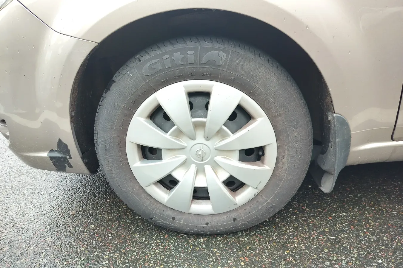 2011 HaiMa Family 1.6L 120HP L4 5MT,autocango,china used car exporter,china ev exporter,chinese used car exporter,chinese used ev exporter