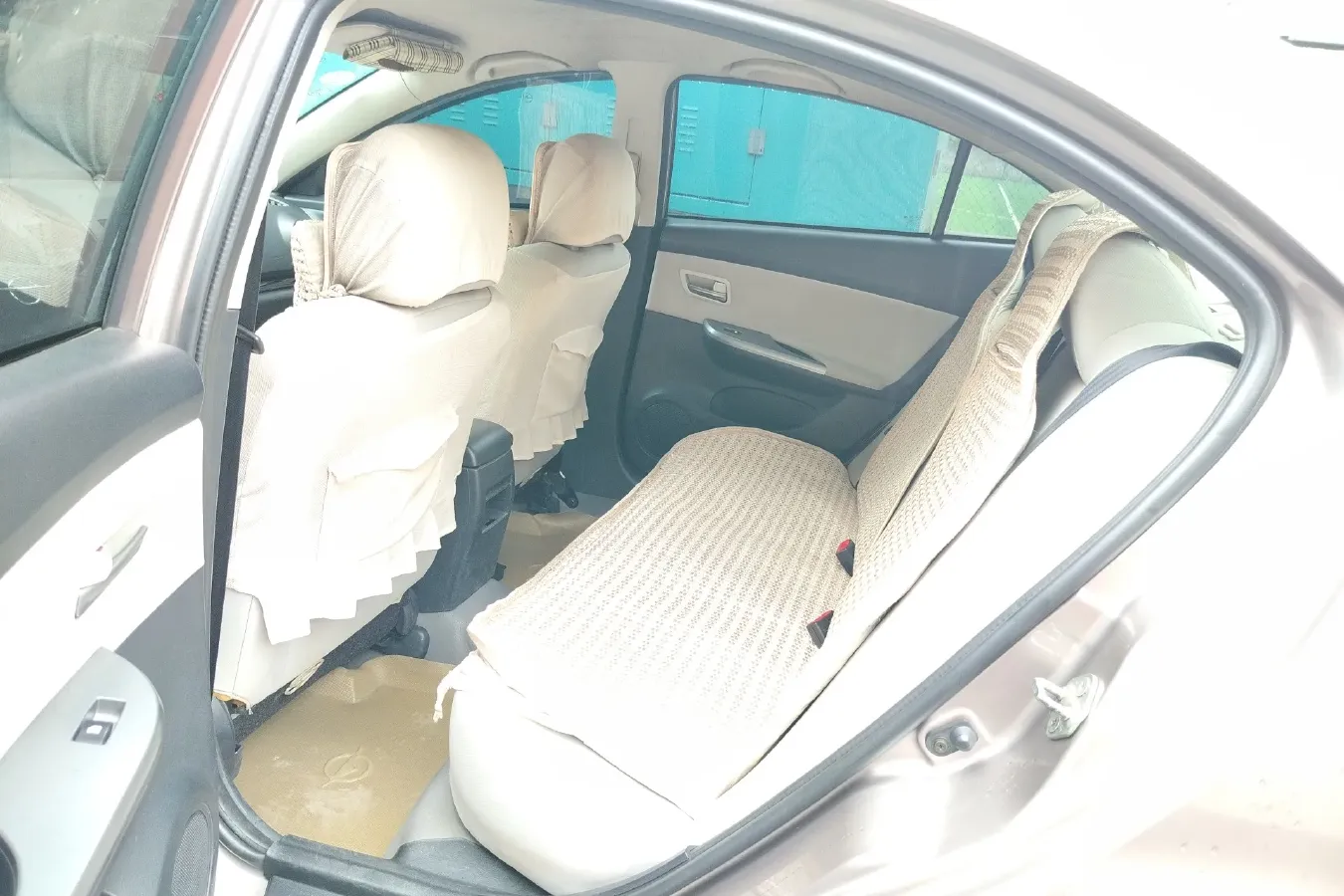 2011 HaiMa Family 1.6L 120HP L4 5MT,autocango,china used car exporter,china ev exporter,chinese used car exporter,chinese used ev exporter