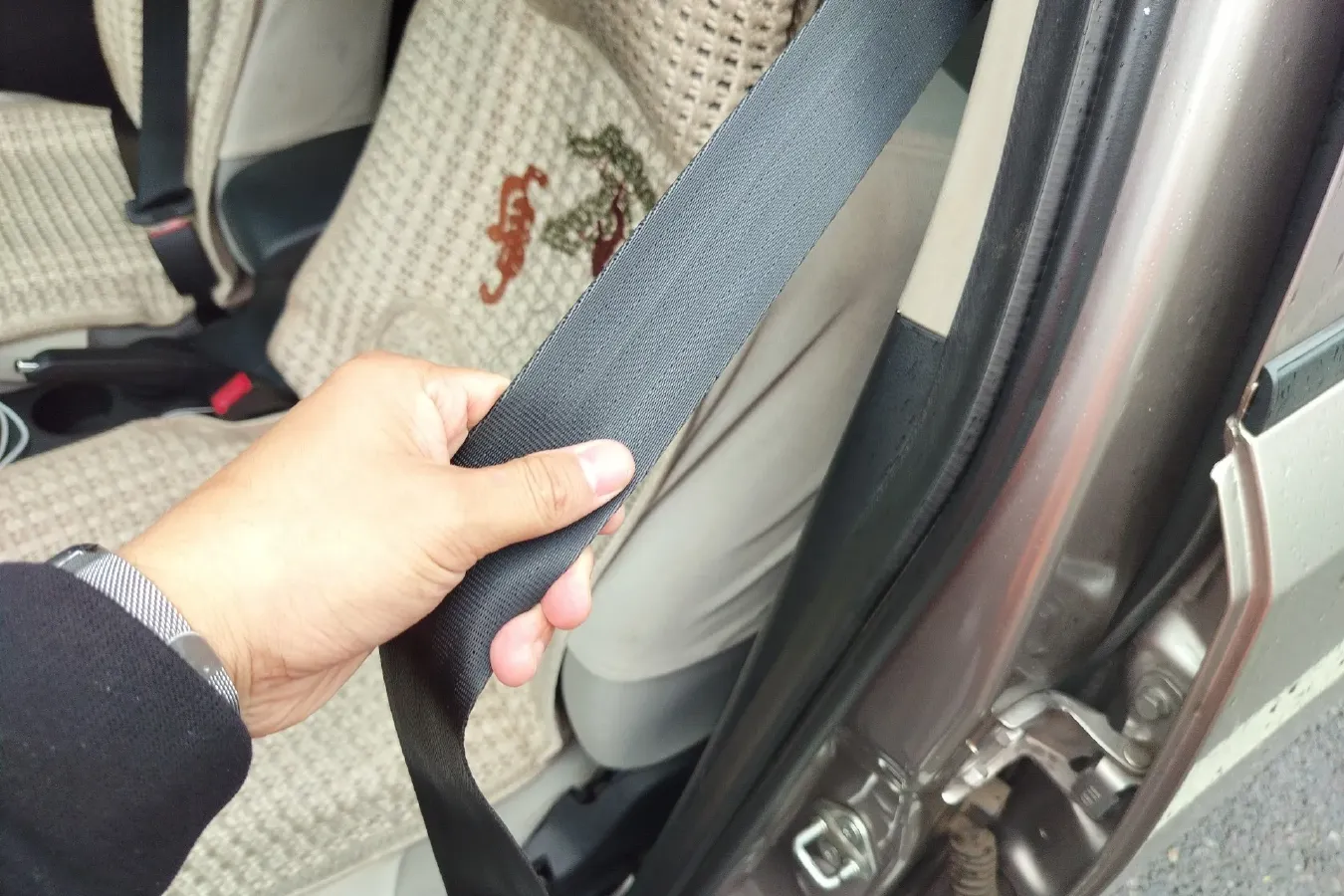 2011 HaiMa Family 1.6L 120HP L4 5MT,autocango,china used car exporter,china ev exporter,chinese used car exporter,chinese used ev exporter