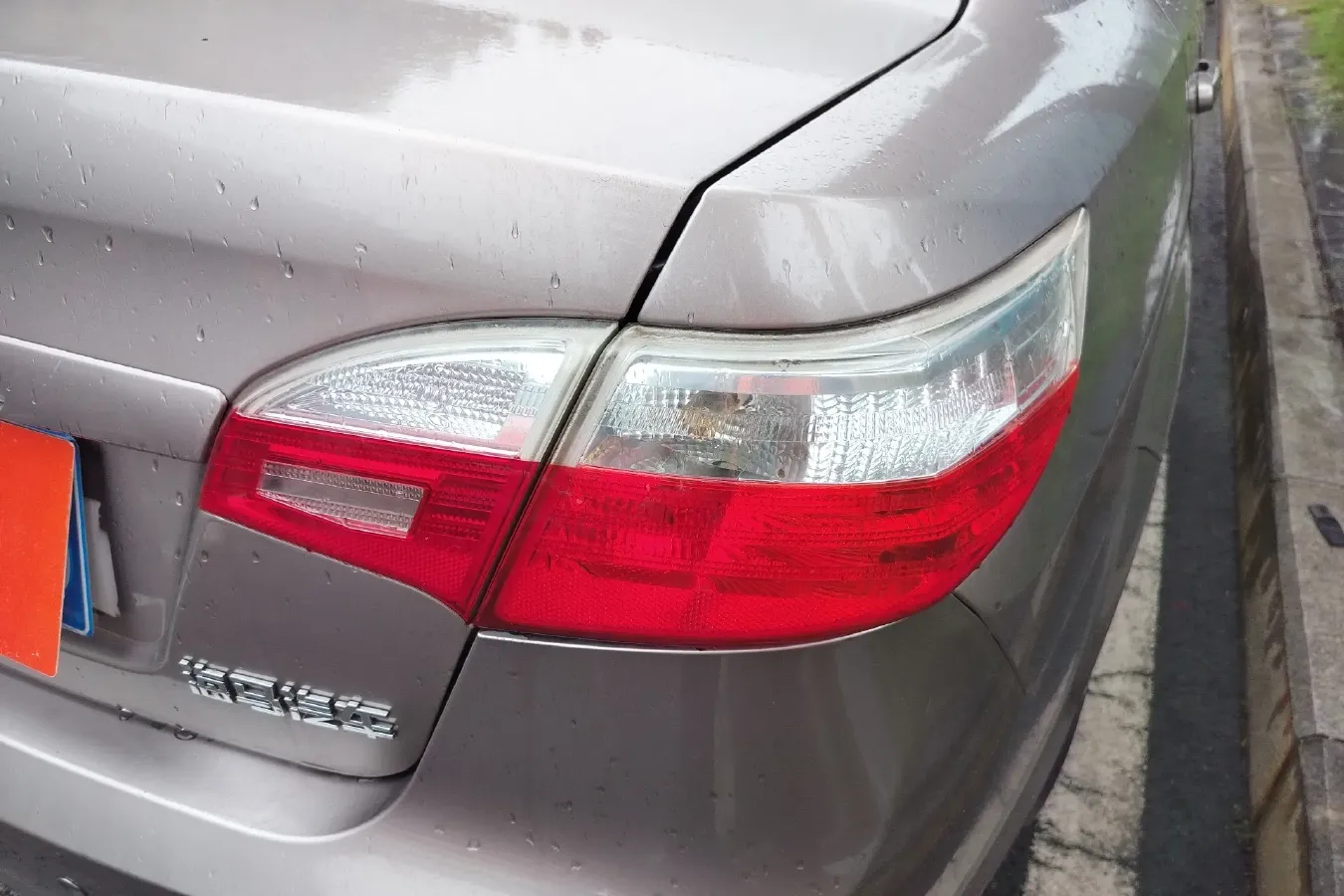 2011 HaiMa Family 1.6L 120HP L4 5MT,autocango,china used car exporter,china ev exporter,chinese used car exporter,chinese used ev exporter