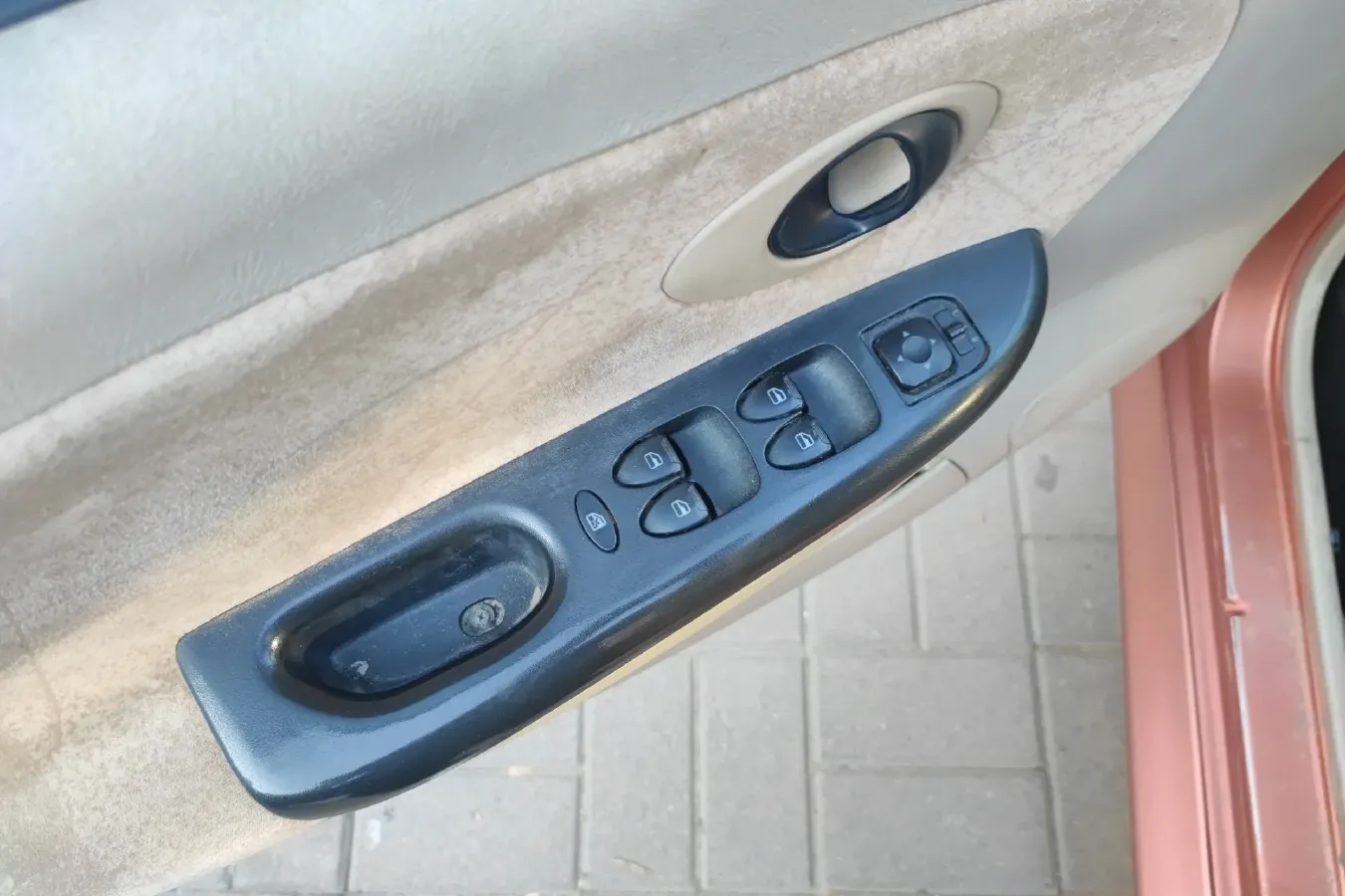 2012 Chery QQ3 1.0L 69HP L3 5MT,autocango,china used car exporter,china ev exporter,chinese used car exporter,chinese used ev exporter