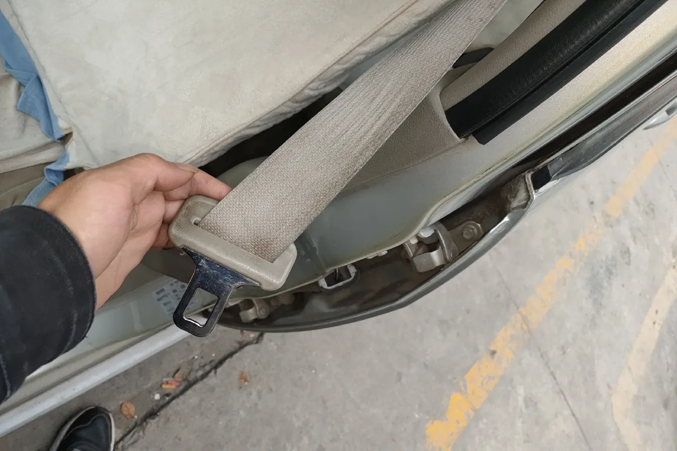 2011 Suzuki Liana 1.4L 99HP L4 5MT,autocango,china used car exporter,china ev exporter,chinese used car exporter,chinese used ev exporter