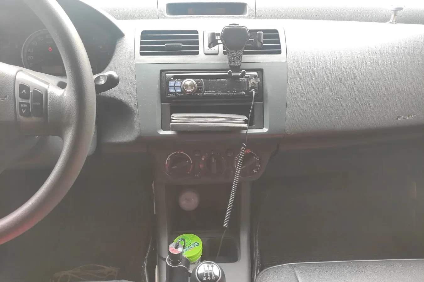 2008 Suzuki Swift 1.5L 103HP L4 5MT,autocango,china used car exporter,china ev exporter,chinese used car exporter,chinese used ev exporter