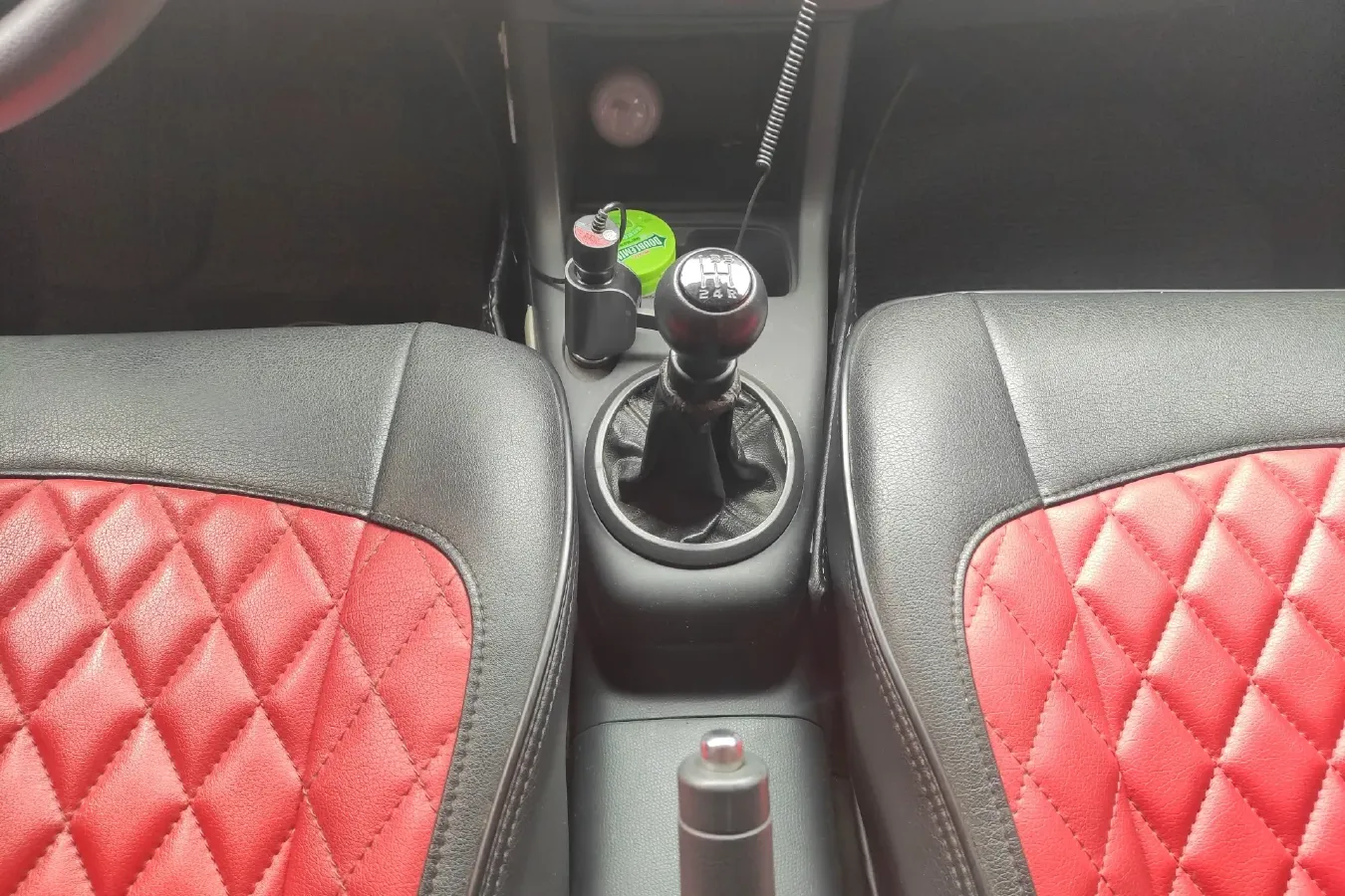 2008 Suzuki Swift 1.5L 103HP L4 5MT,autocango,china used car exporter,china ev exporter,chinese used car exporter,chinese used ev exporter