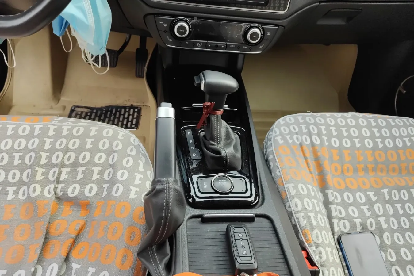 2016 Qoros 3 1.6T 156HP L4 6DCT,autocango,china used car exporter,china ev exporter,chinese used car exporter,chinese used ev exporter