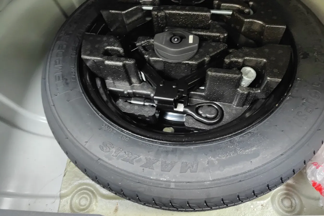 2016 Qoros 3 1.6T 156HP L4 6DCT,autocango,china used car exporter,china ev exporter,chinese used car exporter,chinese used ev exporter