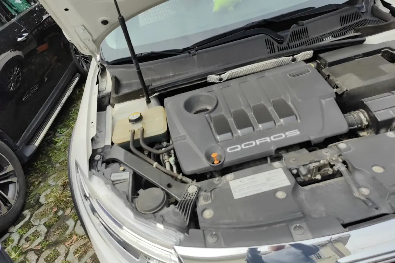 2016 Qoros 3 1.6T 156HP L4 6DCT,autocango,china used car exporter,china ev exporter,chinese used car exporter,chinese used ev exporter