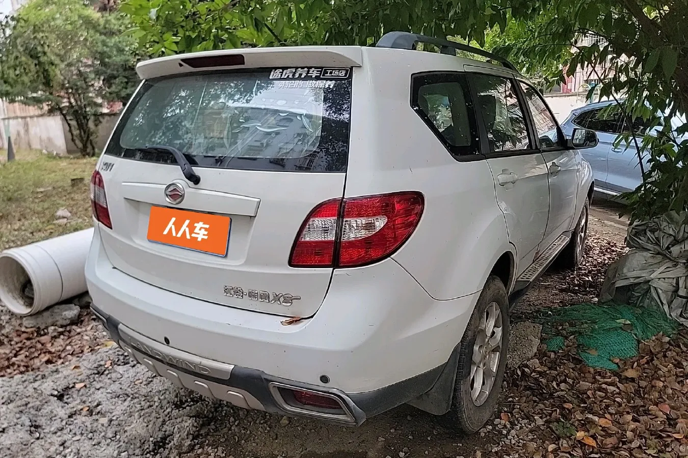 2012 Landwind X8 2.0L 133HP L4 5MT,autocango,china used car exporter,china ev exporter,chinese used car exporter,chinese used ev exporter