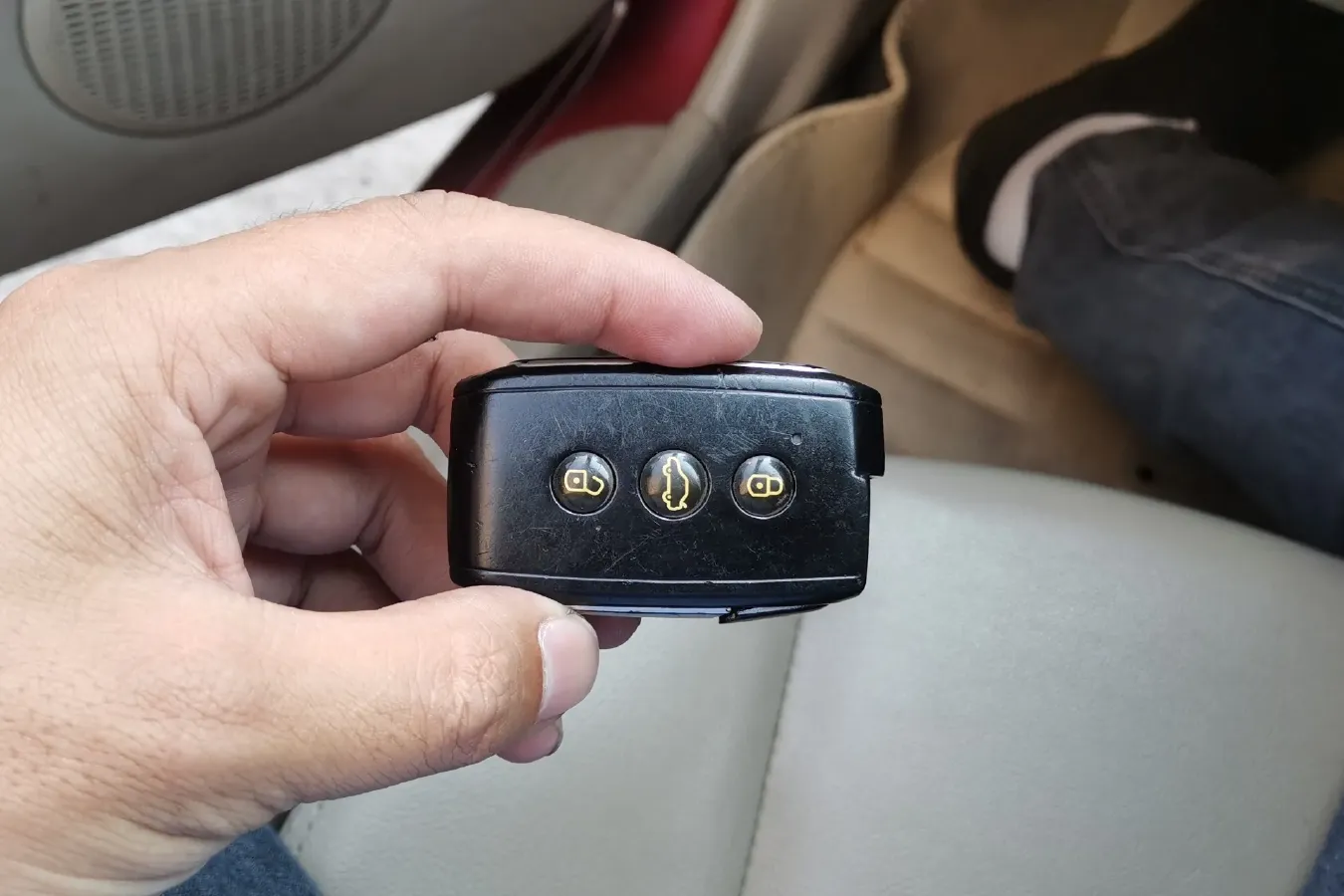 2011 Soueast V3 1.5L 120HP L4 5MT,autocango,china used car exporter,china ev exporter,chinese used car exporter,chinese used ev exporter