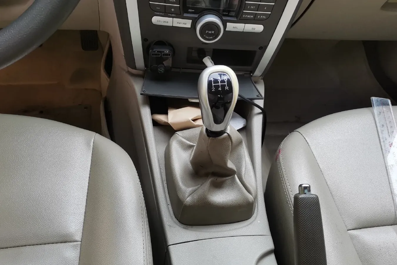 2011 Soueast V3 1.5L 120HP L4 5MT,autocango,china used car exporter,china ev exporter,chinese used car exporter,chinese used ev exporter