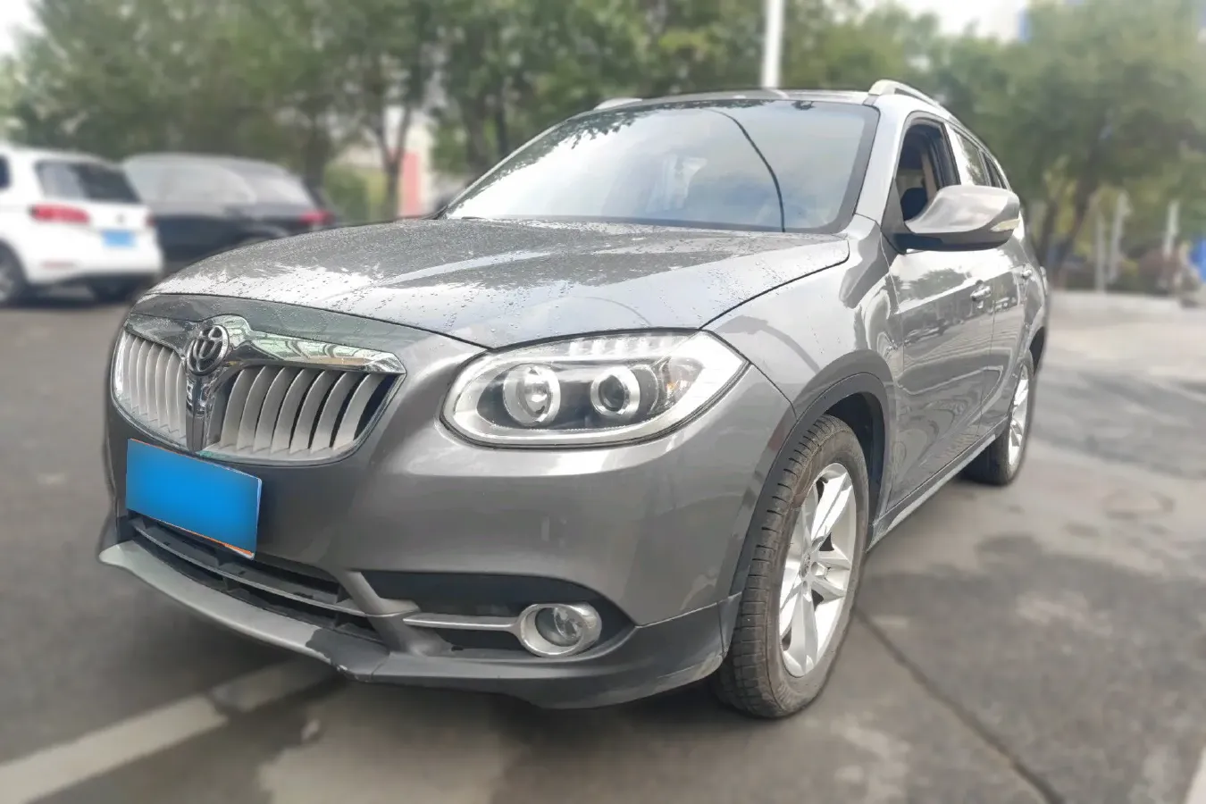 2012 Brilliance Auto V5 1.6L 118HP L4 5MT,autocango,china used car exporter,china ev exporter,chinese used car exporter,chinese used ev exporter