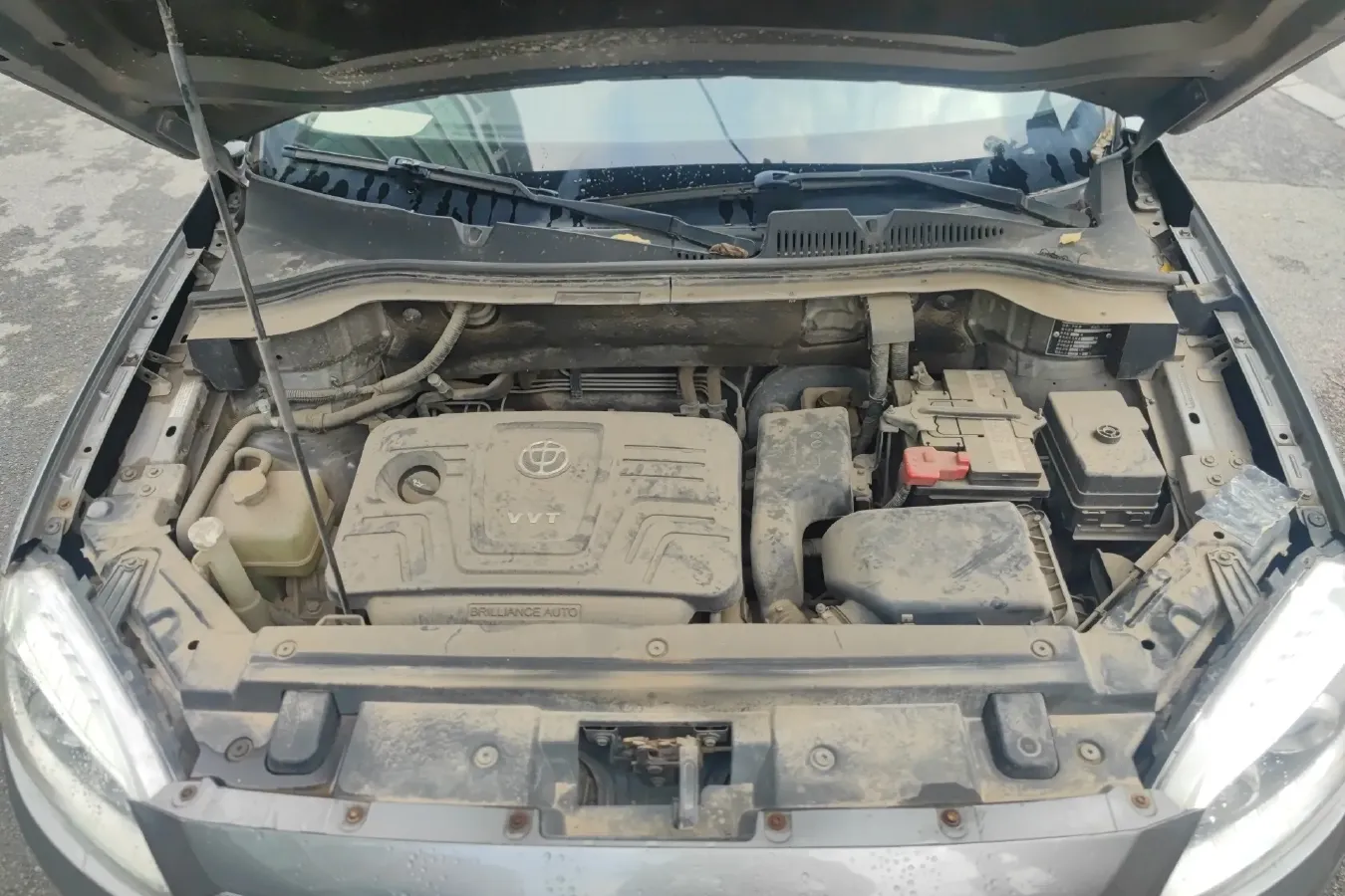 2012 Brilliance Auto V5 1.6L 118HP L4 5MT,autocango,china used car exporter,china ev exporter,chinese used car exporter,chinese used ev exporter