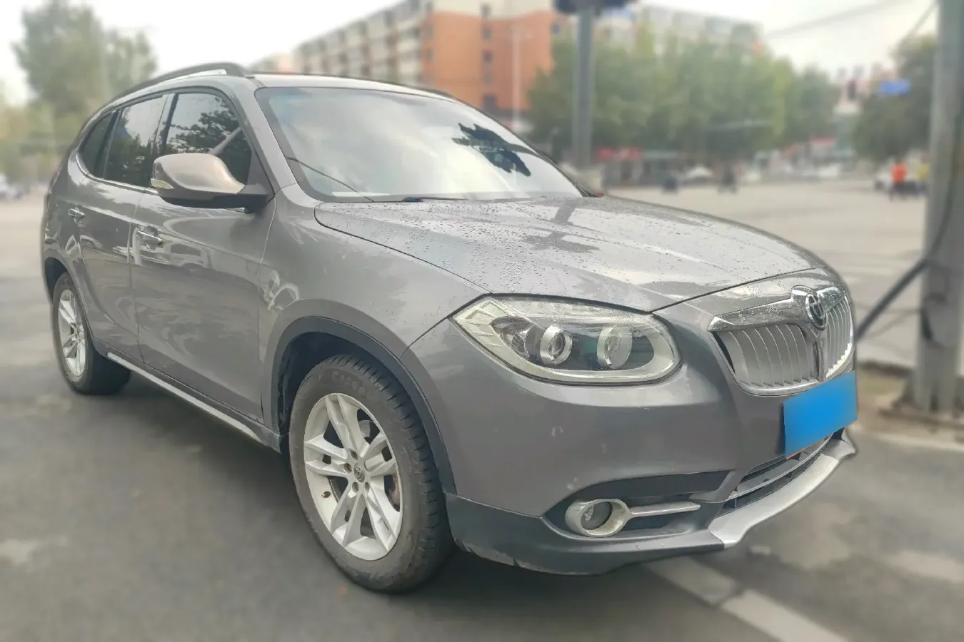 2012 Brilliance Auto V5 1.6L 118HP L4 5MT,autocango,china used car exporter,china ev exporter,chinese used car exporter,chinese used ev exporter