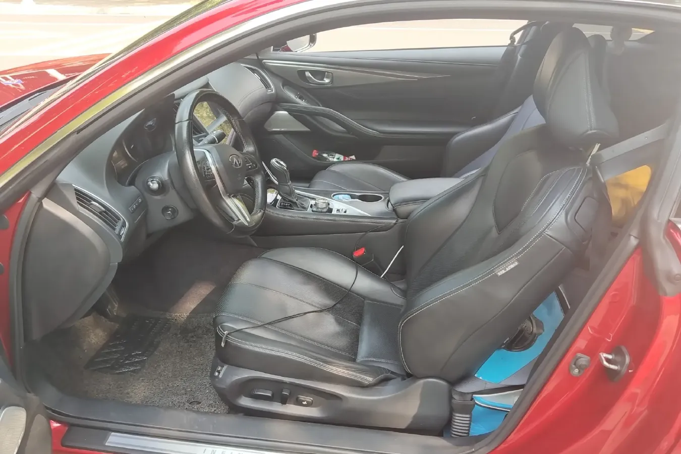 2019 Infiniti Q60 2.0T 211HP L4 7AT,autocango,china used car exporter,china ev exporter,chinese used car exporter,chinese used ev exporter