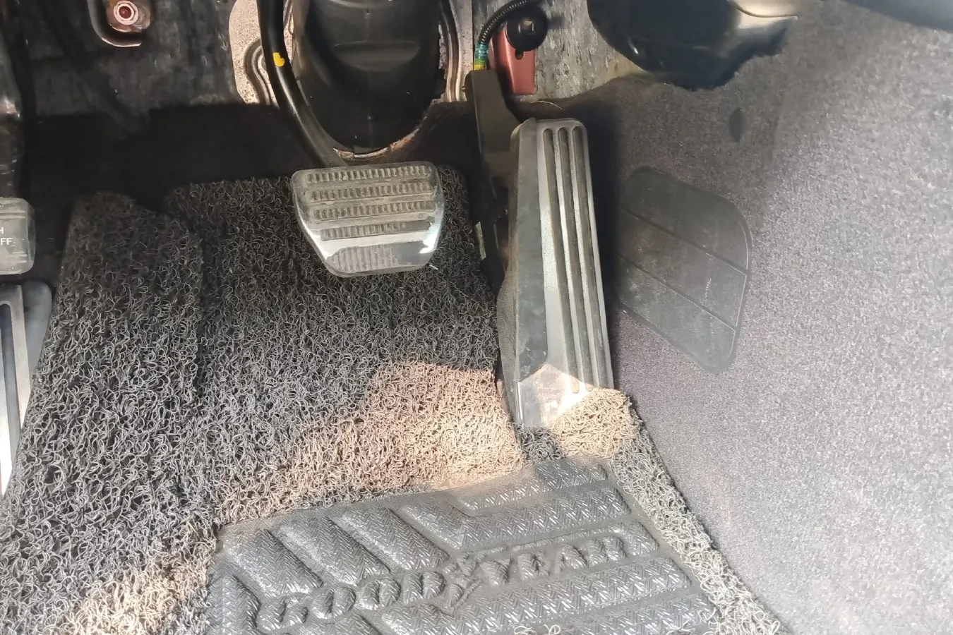 2019 Infiniti Q60 2.0T 211HP L4 7AT,autocango,china used car exporter,china ev exporter,chinese used car exporter,chinese used ev exporter