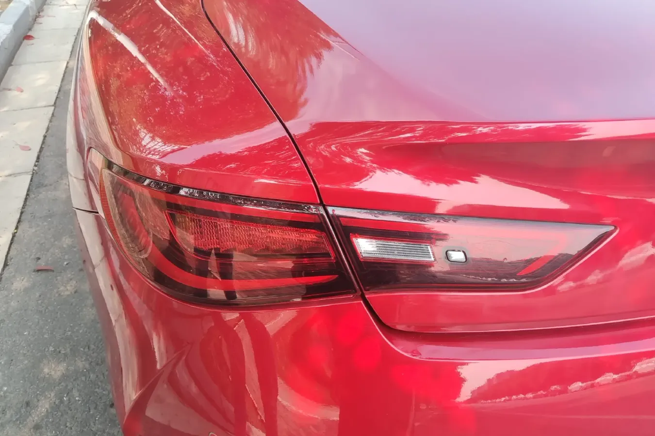 2019 Infiniti Q60 2.0T 211HP L4 7AT,autocango,china used car exporter,china ev exporter,chinese used car exporter,chinese used ev exporter