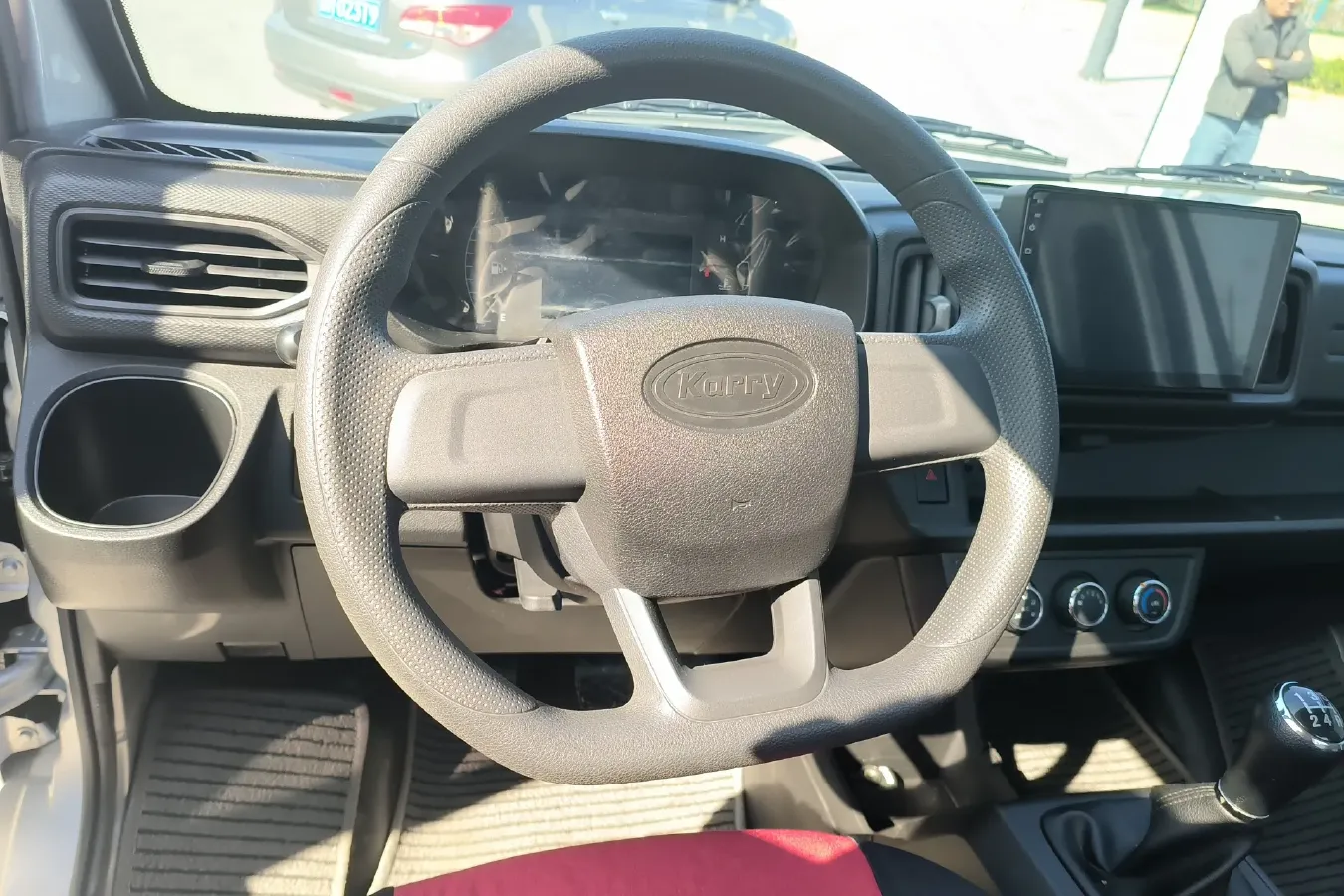 2022 Karry X6 1.6L 122HP L4 5MT,autocango,china used car exporter,china ev exporter,chinese used car exporter,chinese used ev exporter