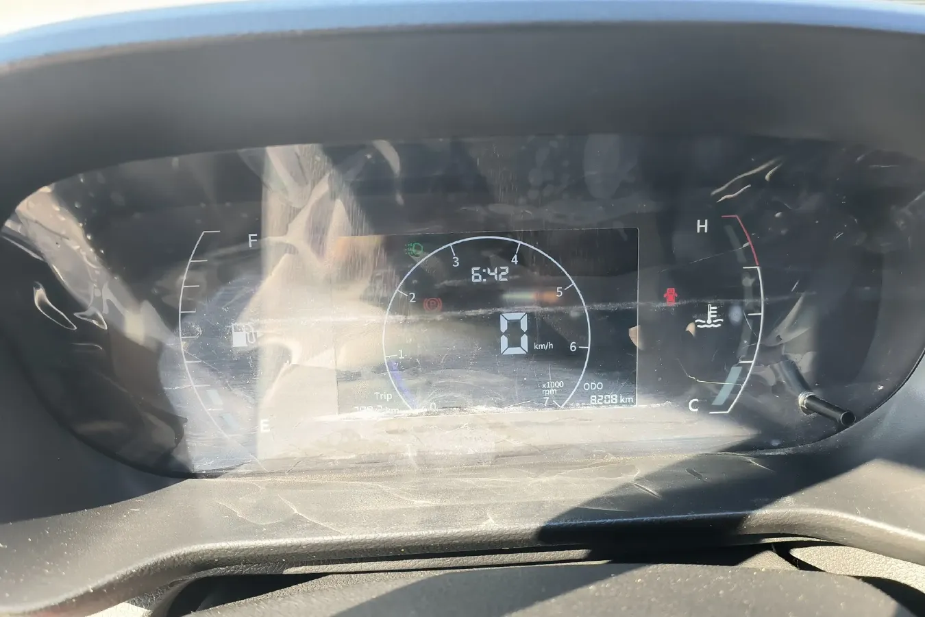 2022 Karry X6 1.6L 122HP L4 5MT,autocango,china used car exporter,china ev exporter,chinese used car exporter,chinese used ev exporter