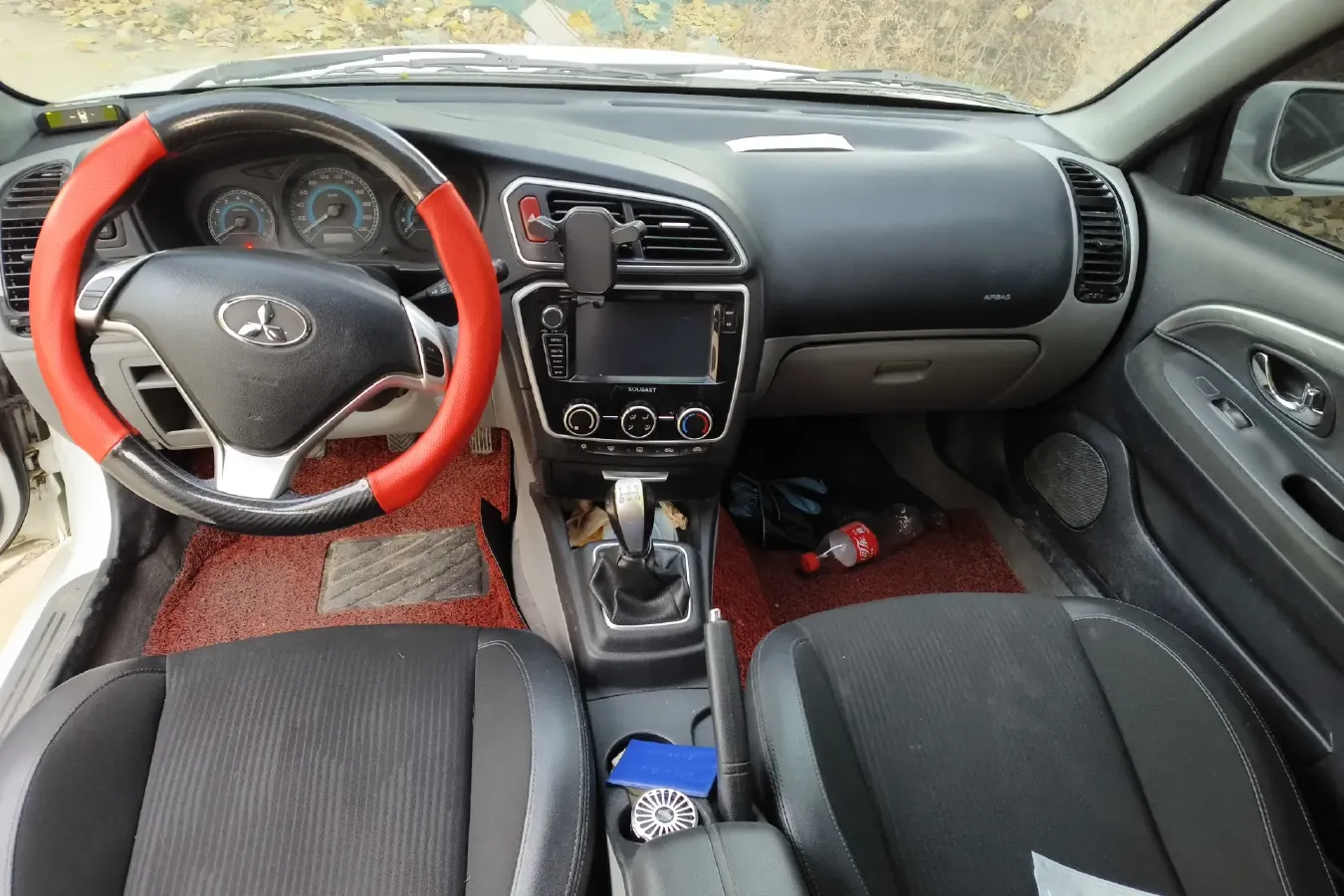 2015 Soueast V3 1.5L 120HP L4 5MT,autocango,china used car exporter,china ev exporter,chinese used car exporter,chinese used ev exporter