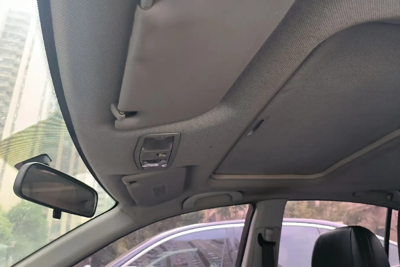 2015 Soueast V5 1.5L 120HP L4 5MT,autocango,china used car exporter,china ev exporter,chinese used car exporter,chinese used ev exporter