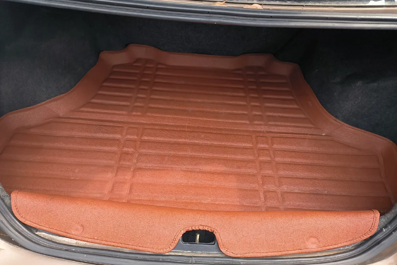 2015 Soueast V5 1.5L 120HP L4 5MT,autocango,china used car exporter,china ev exporter,chinese used car exporter,chinese used ev exporter