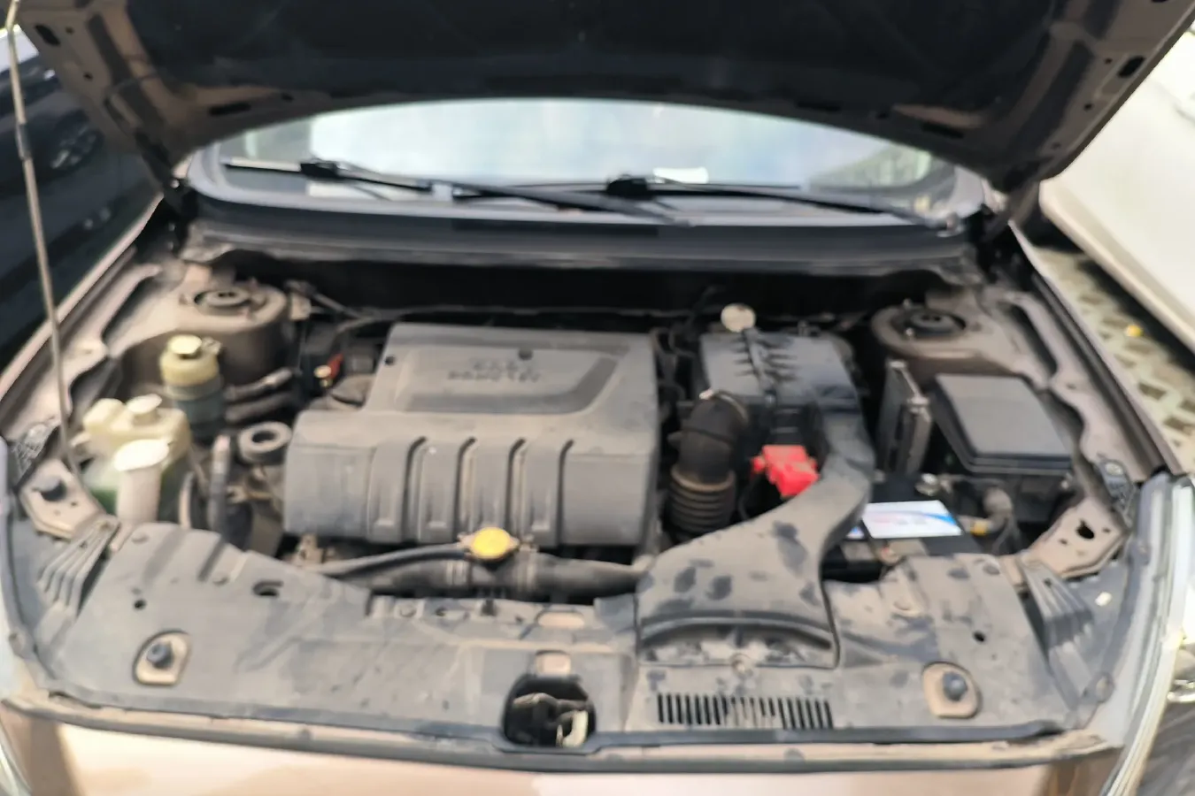 2015 Soueast V5 1.5L 120HP L4 5MT,autocango,china used car exporter,china ev exporter,chinese used car exporter,chinese used ev exporter