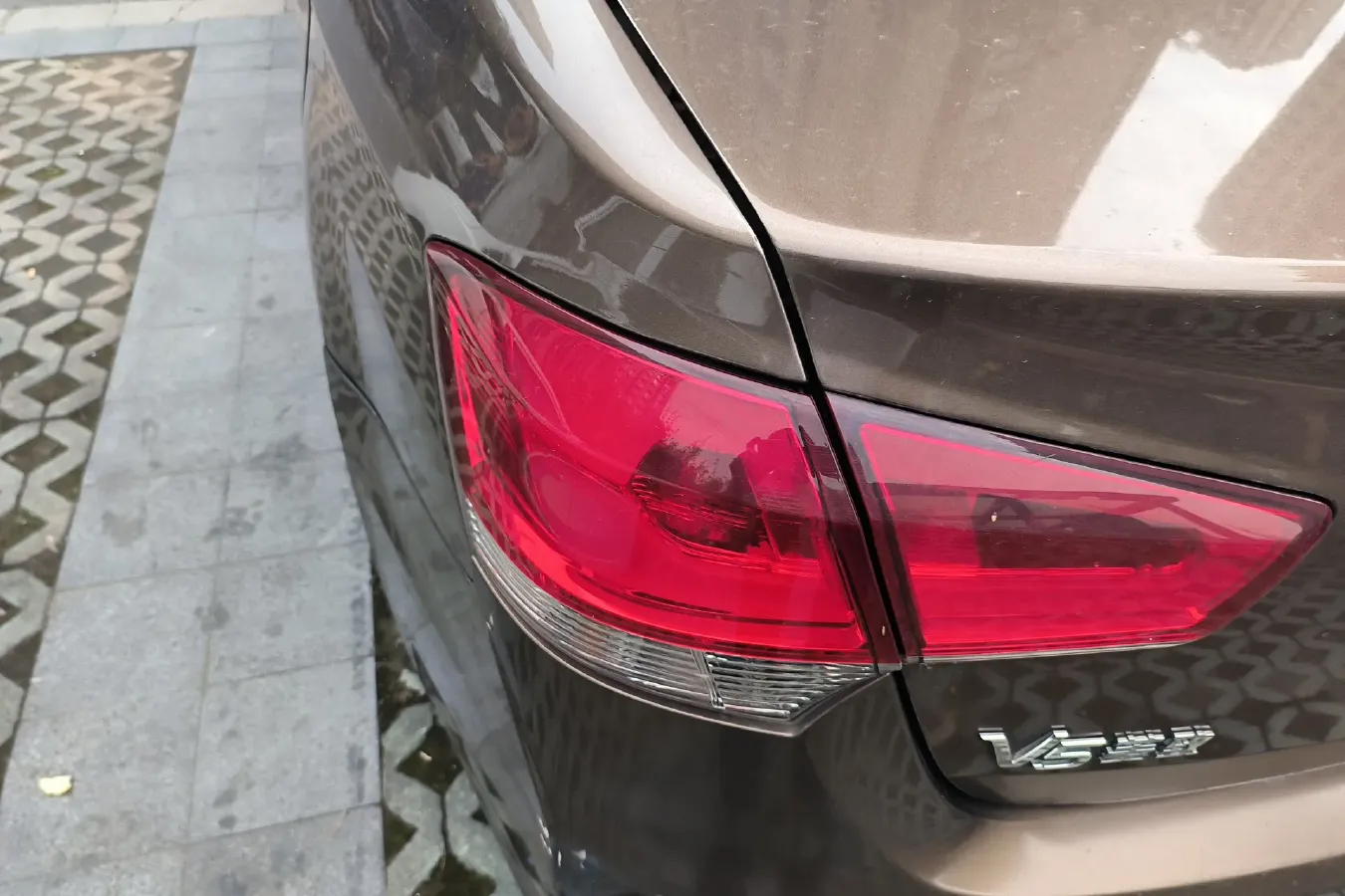 2015 Soueast V5 1.5L 120HP L4 5MT,autocango,china used car exporter,china ev exporter,chinese used car exporter,chinese used ev exporter