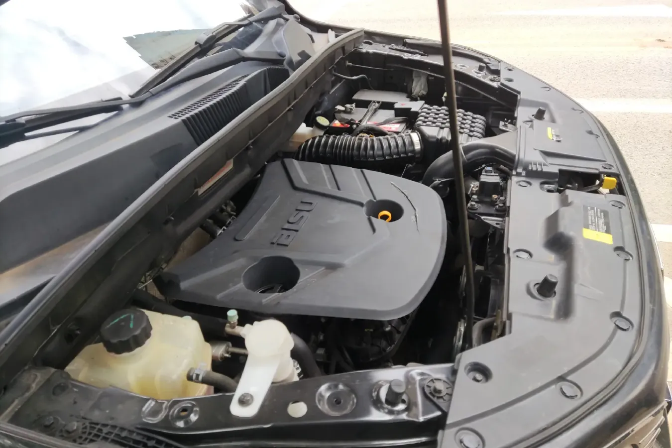 2017 BiSu T5 1.5T 150HP L4 6MT,autocango,china used car exporter,china ev exporter,chinese used car exporter,chinese used ev exporter