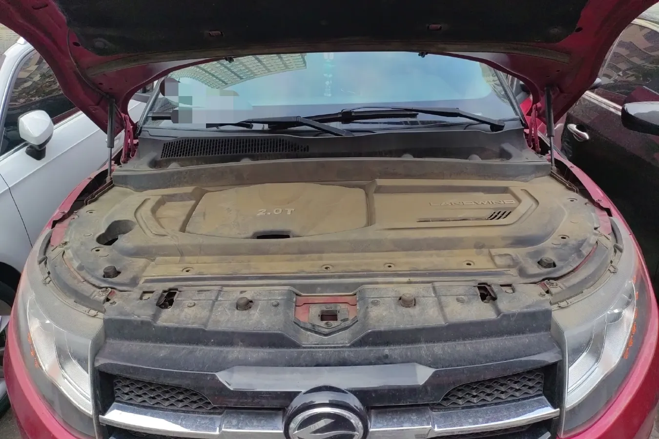 2015 Landwind X7 2.0T 190HP L4 8AT,autocango,china used car exporter,china ev exporter,chinese used car exporter,chinese used ev exporter