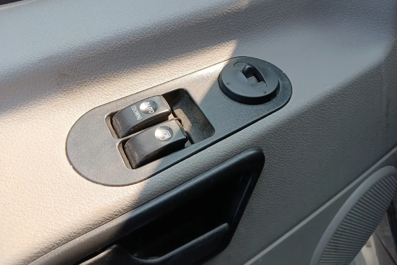 2021 JAC Sunray 2.0T 126HP L4 5MT,autocango,china used car exporter,china ev exporter,chinese used car exporter,chinese used ev exporter