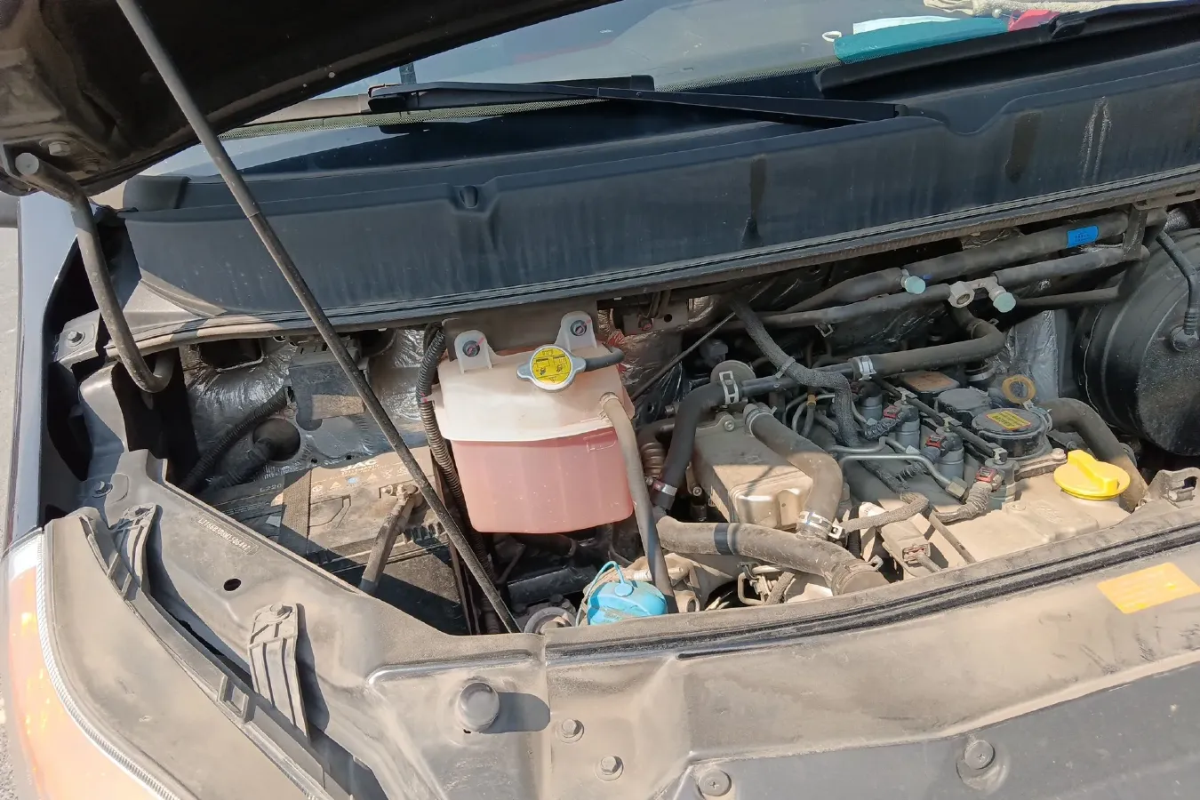 2021 JAC Sunray 2.0T 126HP L4 5MT,autocango,china used car exporter,china ev exporter,chinese used car exporter,chinese used ev exporter