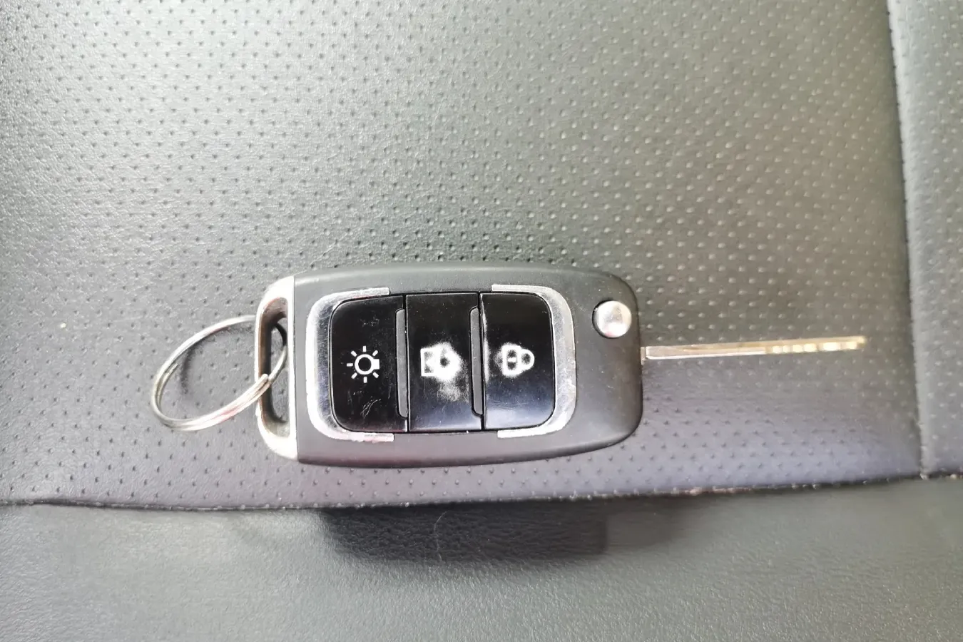 2021 JinBei Golden Sea Lion 1.5L 112HP L4 5MT,autocango,china used car exporter,china ev exporter,chinese used car exporter,chinese used ev exporter