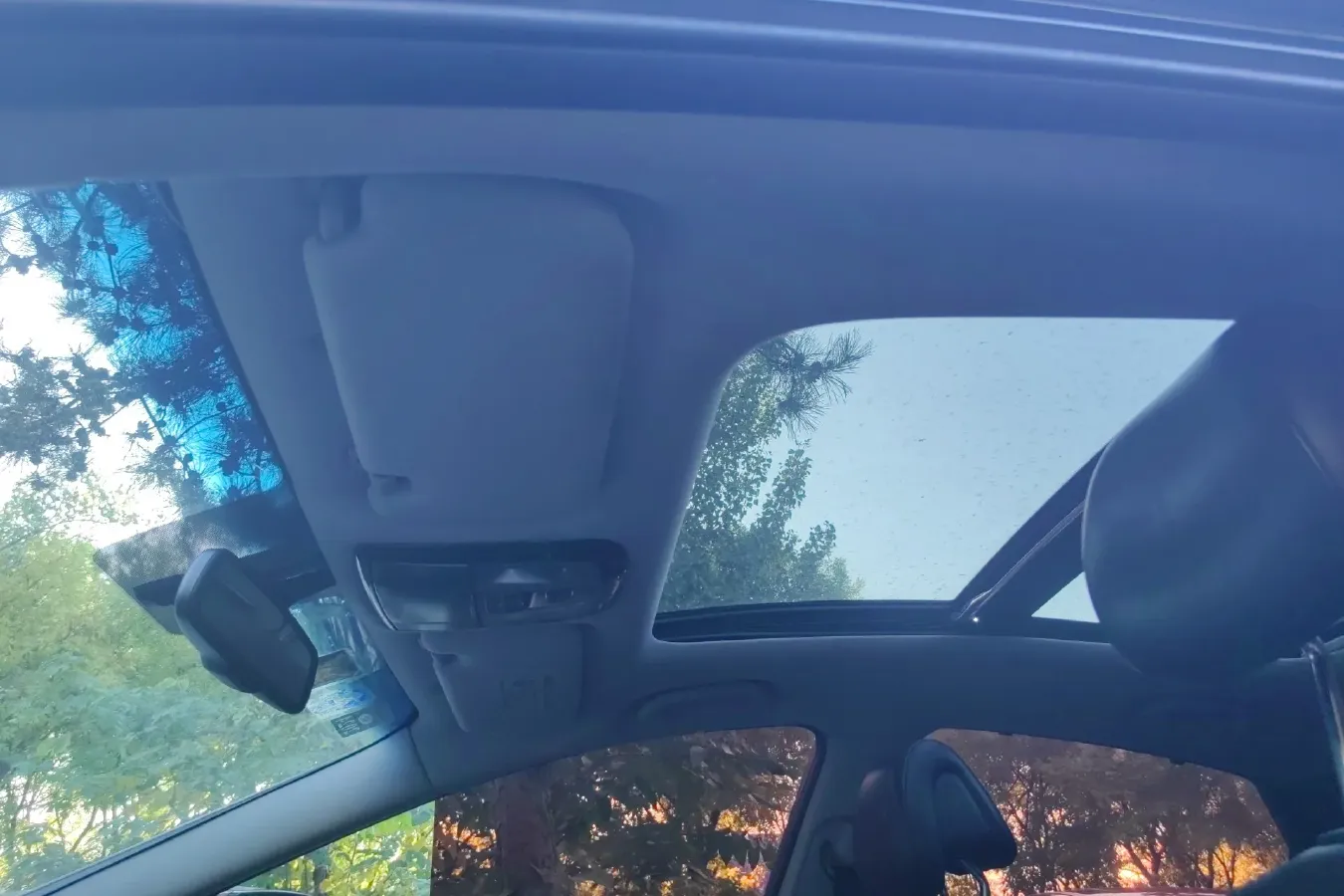 2011 Hyundai Azera 2.4L 180HP L4 6AT,autocango,china used car exporter,china ev exporter,chinese used car exporter,chinese used ev exporter