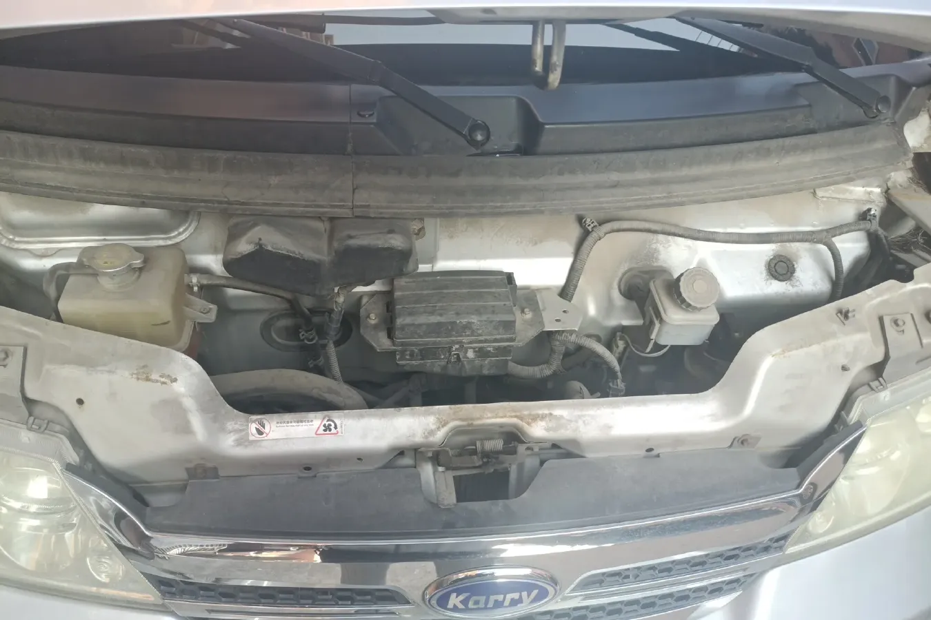 2016 Karry YouJin 1.2L 80HP L4 5MT,autocango,china used car exporter,china ev exporter,chinese used car exporter,chinese used ev exporter