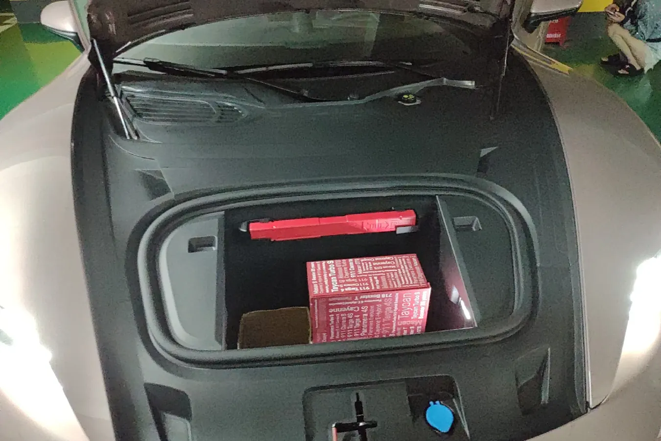 2022 Porsche Taycan 2AT BEV 79.2KWH,autocango,china used car exporter,china ev exporter,chinese used car exporter,chinese used ev exporter