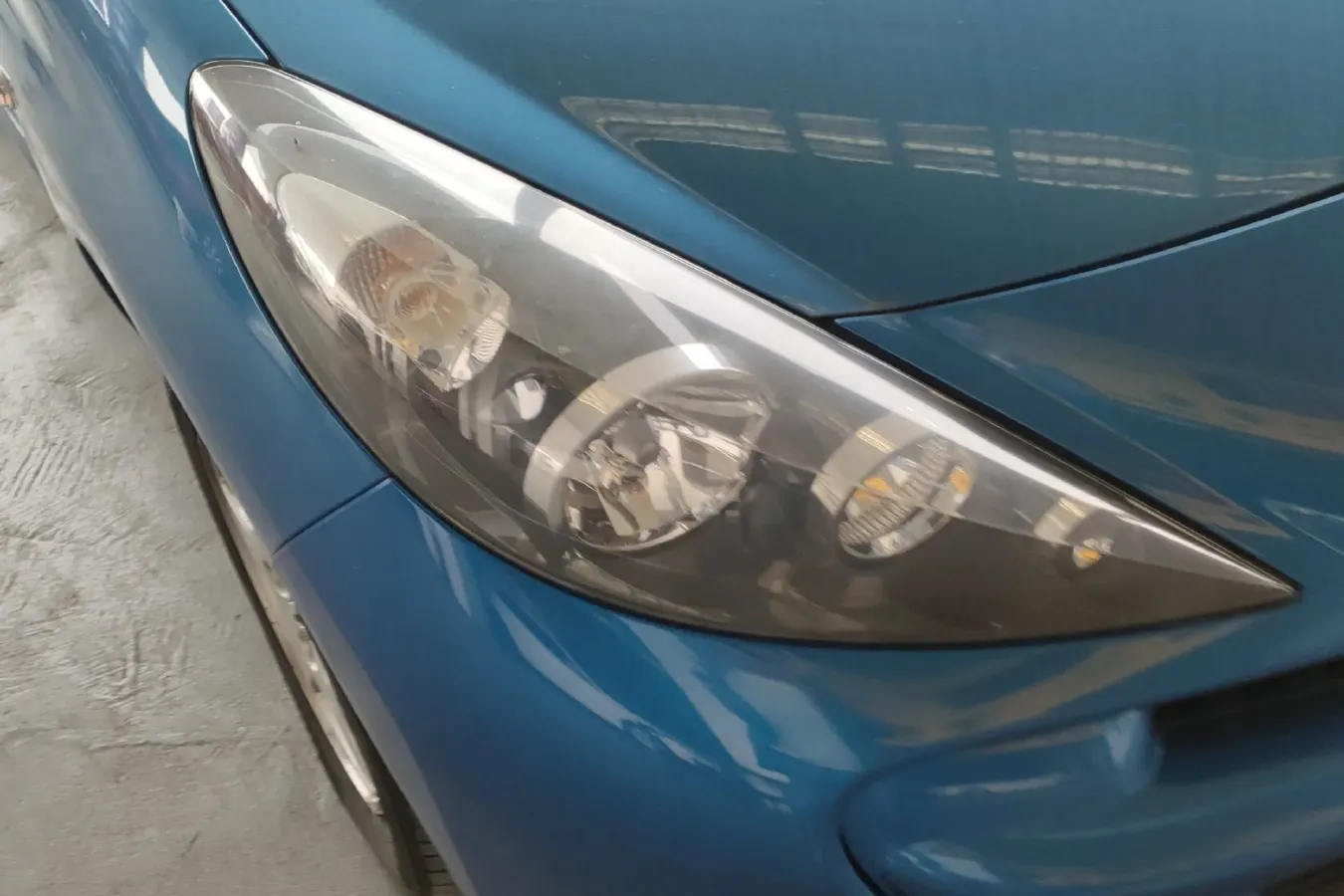 2011 Peugeot 207 1.4L 76HP L4 5MT,autocango,china used car exporter,china ev exporter,chinese used car exporter,chinese used ev exporter